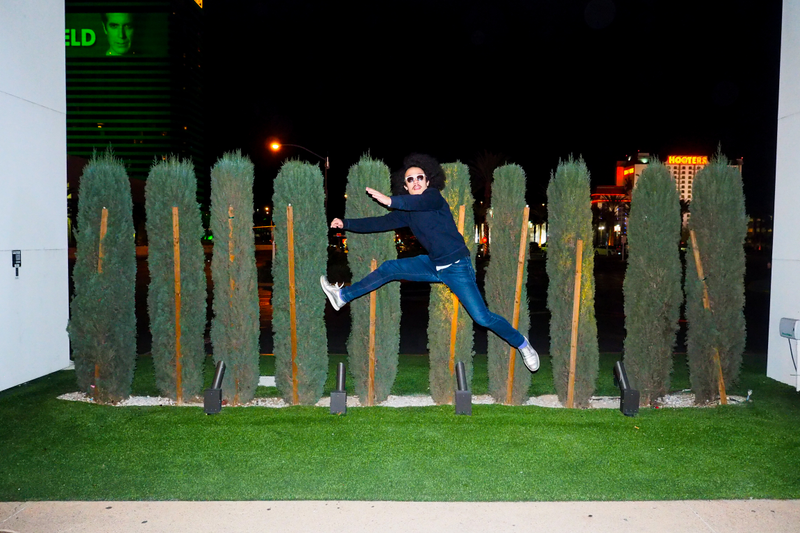 Illustration for article titled JUMPING : LAS VEGAS